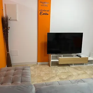 Fabuloso Apartamento,1a Línea De Playa A Estrenar. Apartamento